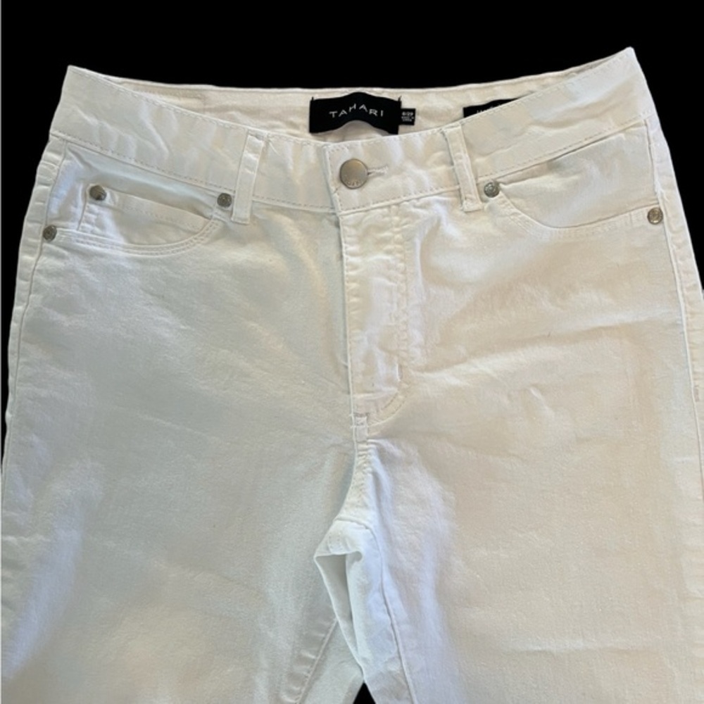 Tahari Jamie MR Roll Cuff Skinny White Jeans Size 8/29 F. Rise 8.5” back rise14”